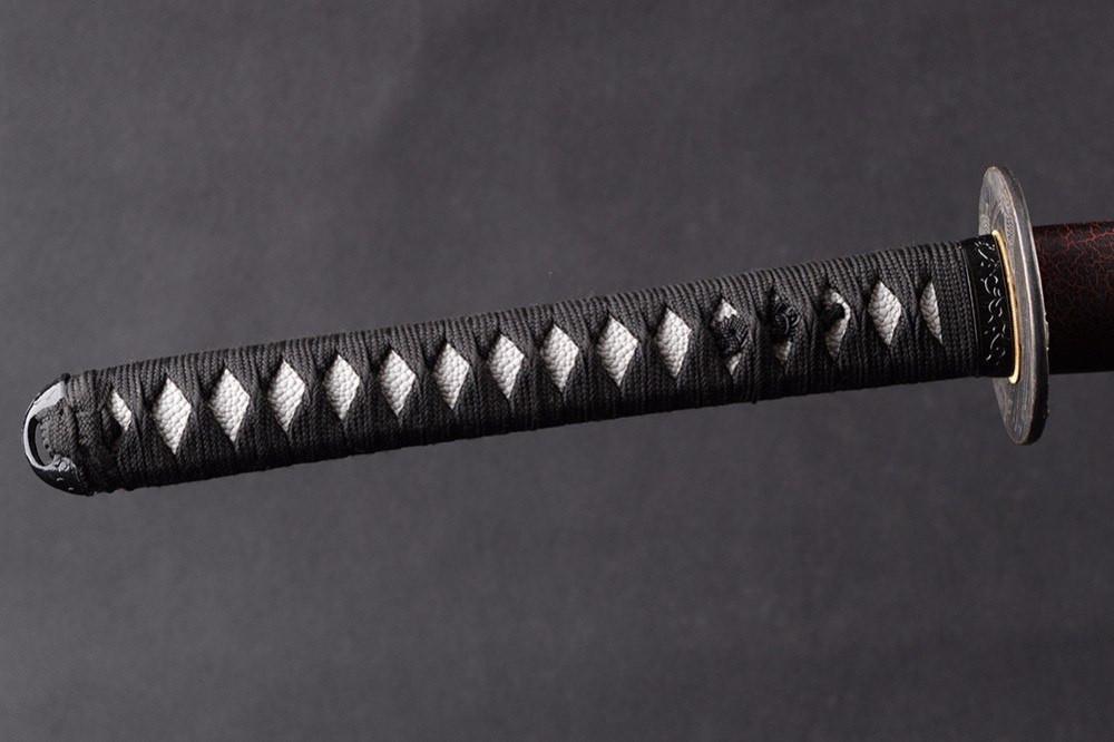 Buy Takara Dragon Carbon Steel Katana Samurai Sword Online – BladesPro US